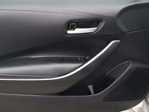 Used 2022 Toyota Corolla SE image 14