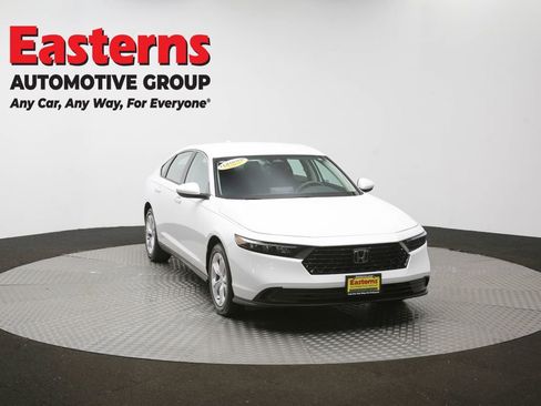Used 2025 Honda Accord LX image 49