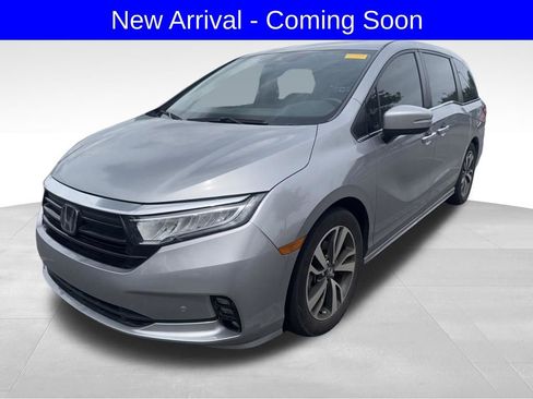 Used 2022 Honda Odyssey Touring image 1