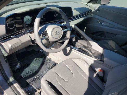 New 2026 Hyundai Elantra Sport image 16