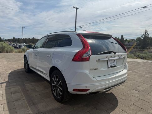 Used 2017 Volvo XC60 T6 Dynamic w/ Preferred Option Package AWD/4WD image 4