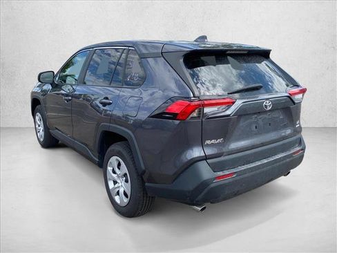 Used 2024 Toyota RAV4 LE AWD/4WD image 9