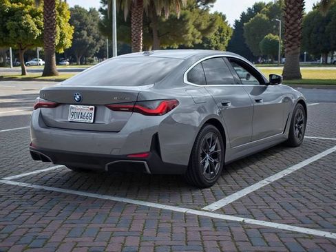 Used 2023 BMW i4 eDrive40 RWD image 5
