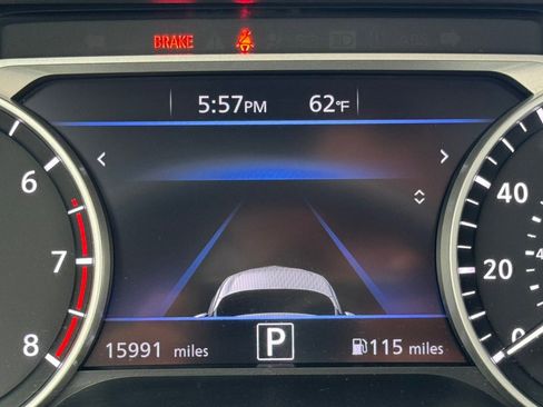 Used 2025 Nissan Sentra SV FWD image 20