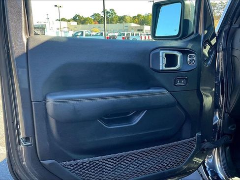 Used 2021 Jeep Wrangler Unlimited Sahara w/ Safety Group image 22