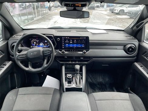 Certified 2024 Chevrolet Colorado Trail Boss w/ Advanced Trailering Package image 19