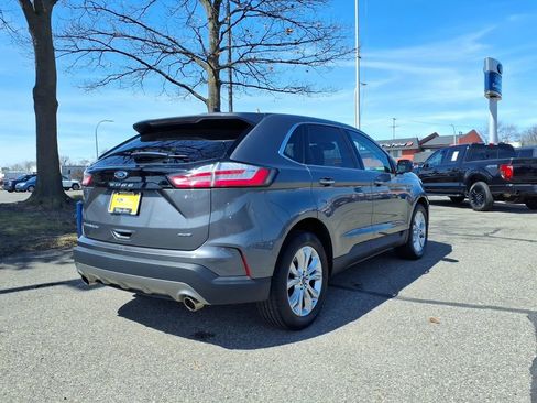 Used 2023 Ford Edge Titanium w/ Equipment Group 301A image 6