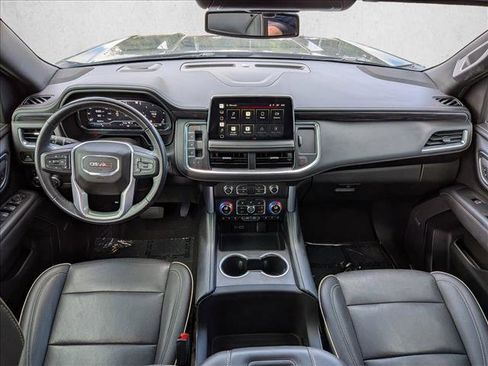Used 2022 GMC Yukon SLT w/ SLT Premium Package AWD/4WD image 19