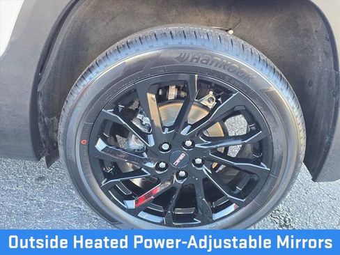 Certified 2023 GMC Terrain SLE w/ Driver Convenience Package image 16