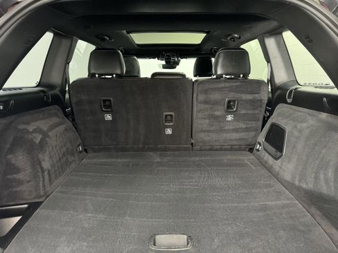 Used 2023 Jeep Grand Cherokee Overland image 33