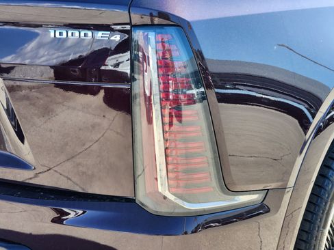 New 2025 Cadillac Escalade IQ Sport 1 image 10