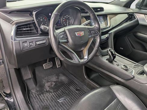 Used 2020 Cadillac XT6 Premium Luxury w/ Platinum Package image 9