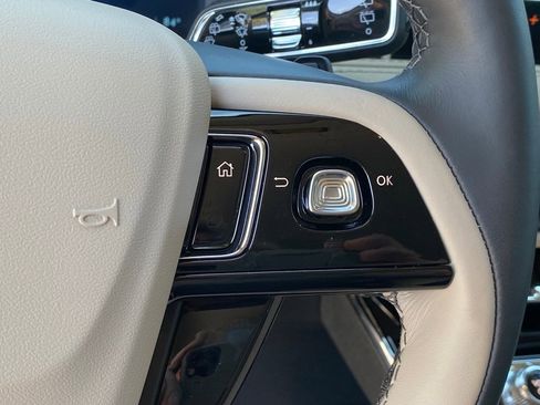 New 2026 Lincoln Corsair Reserve image 25