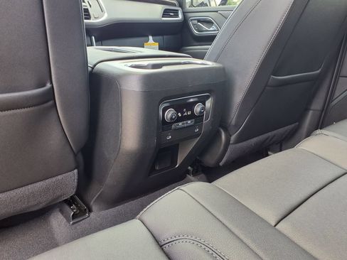Used 2024 Chevrolet Tahoe LT AWD/4WD image 26