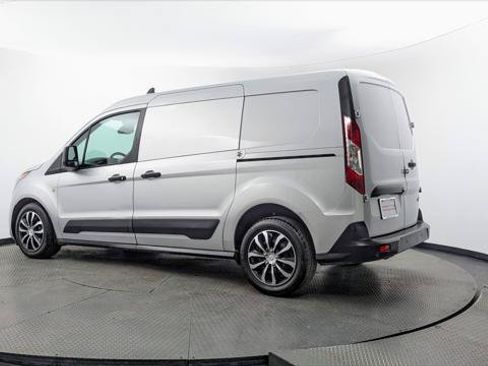Used 2019 Ford Transit Connect XLT FWD image 6