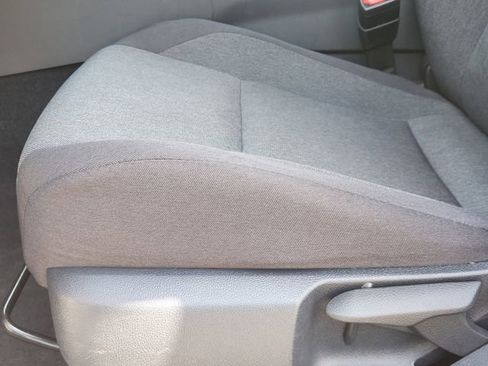 Used 2025 Toyota Camry LE image 22