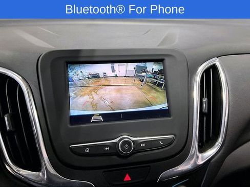 Used 2020 Chevrolet Equinox LT AWD/4WD image 17