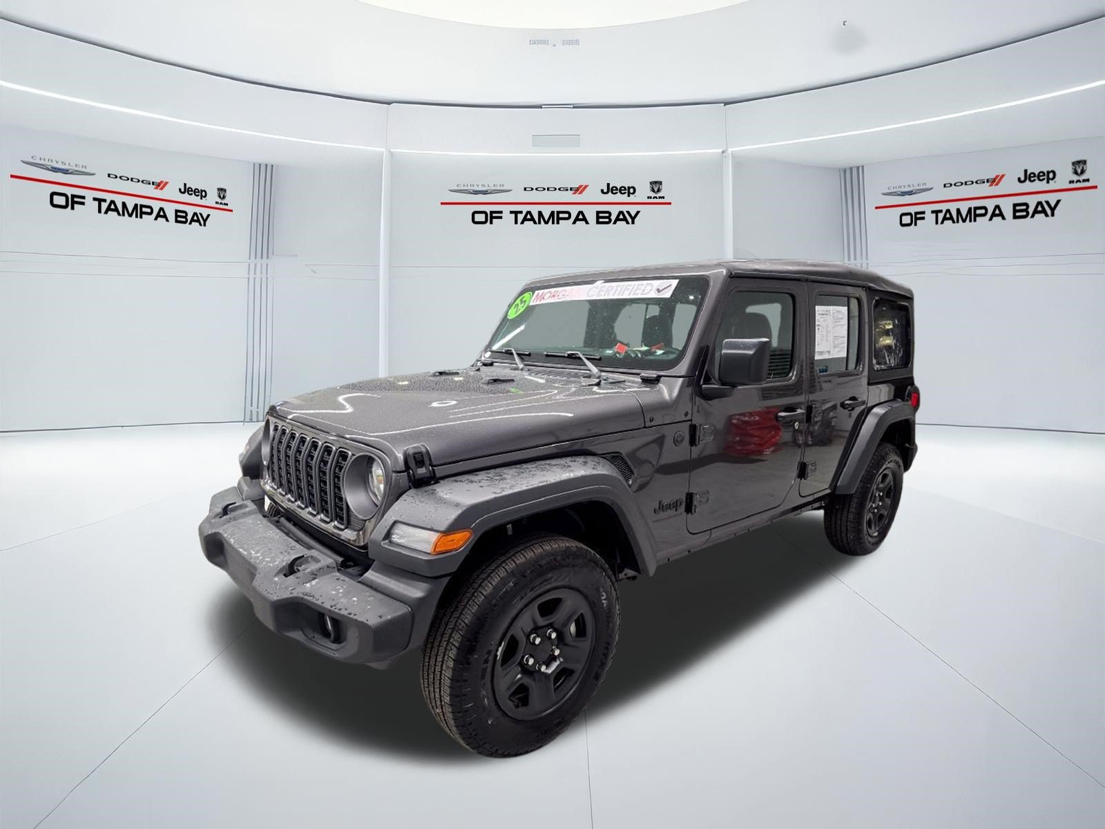 Used 2025 Jeep Wrangler Unlimited Sport AWD/4WD image 2
