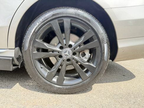 Used 2019 Mercedes-Benz C 300 4MATIC Sedan image 37