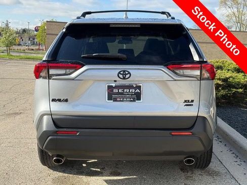 Used 2025 Toyota RAV4 XLE w/ Convenience Package AWD/4WD image 3