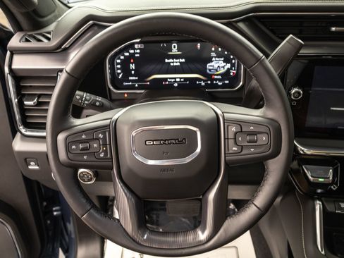 Used 2026 GMC Sierra 2500 Denali Ultimate AWD/4WD image 24