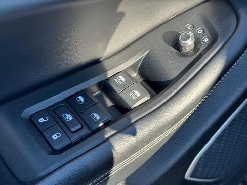 Used 2024 Jeep Grand Cherokee Limited 4xe image 27