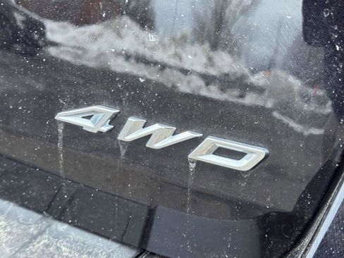 Certified 2022 Ford Explorer ST-Line w/ Class IV Trailer Tow Package image 10