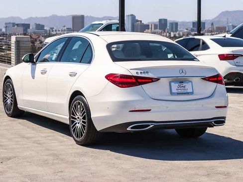 Used 2025 Mercedes-Benz C 300 Sedan image 6