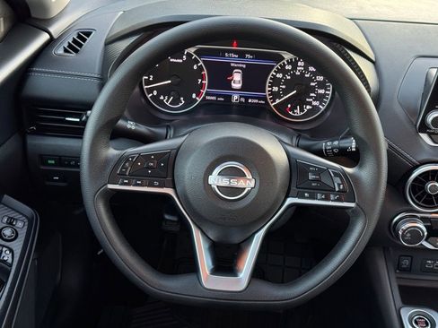 Used 2024 Nissan Sentra SV image 19