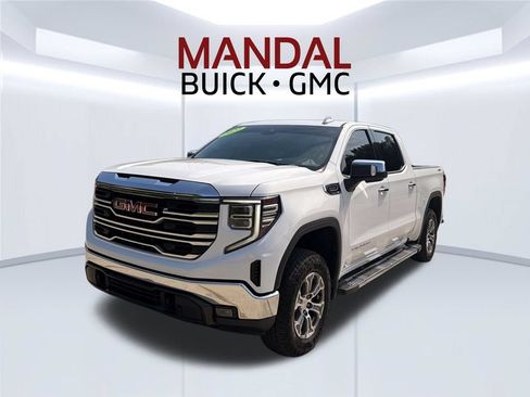 Used 2022 GMC Sierra 1500 SLT w/ Max Trailering Package AWD/4WD image 1