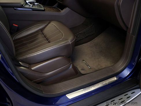 Used 2018 Mercedes-Benz GLE 43 AMG 4MATIC image 37