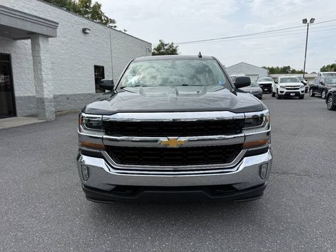 Used 2018 Chevrolet Silverado 1500 LT w/ All Star Edition AWD/4WD image 32