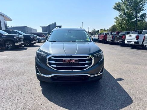 Used 2021 GMC Terrain SLT w/ LPO, Floor Liner Package AWD/4WD image 3