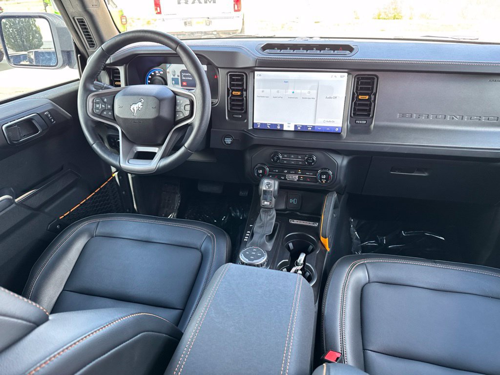 Used 2024 Ford Bronco Badlands AWD/4WD image 18