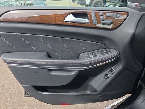 Used 2014 Mercedes-Benz GL 350 BlueTEC 4MATIC image 19