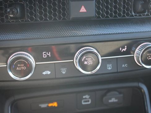 Used 2023 Honda CR-V LX image 7