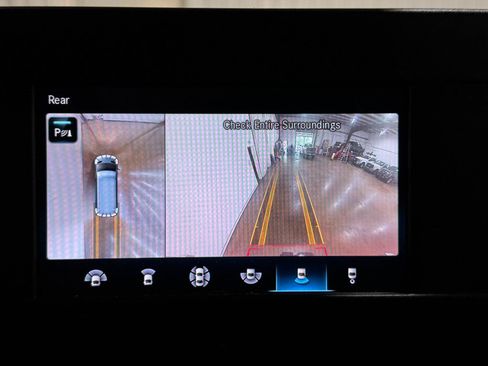 Used 2021 Mercedes-Benz Sprinter 2500 image 19