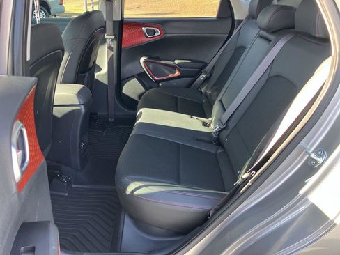 Used 2024 Kia Soul GT-Line image 24