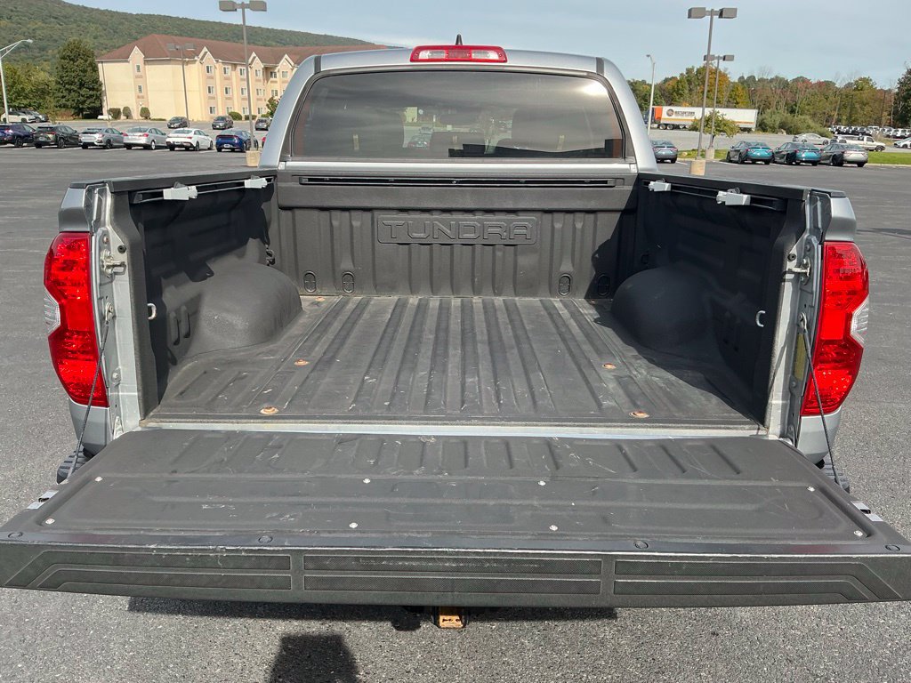 Used 2020 Toyota Tundra Limited w/ Limited Premium Package AWD/4WD image 26