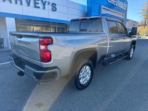 Used 2025 Chevrolet Silverado 2500 LT w/ Leather Package image 5
