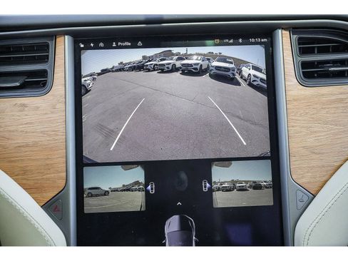 Used 2018 Tesla Model X 75D AWD/4WD image 23