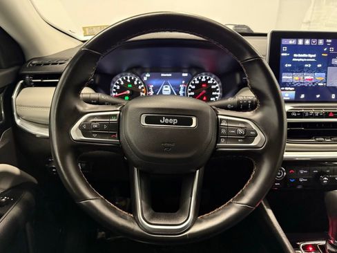 Used 2022 Jeep Compass Limited image 26