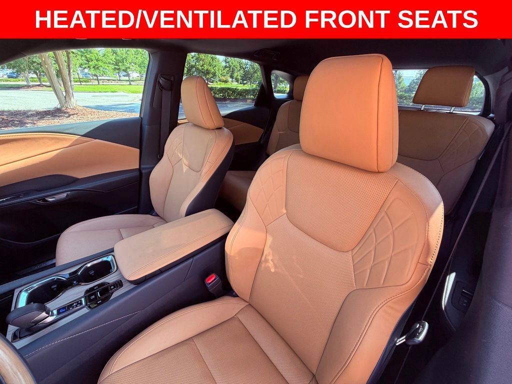 Used 2025 Lexus RX 350 Premium w/ Accessory Package FWD image 14