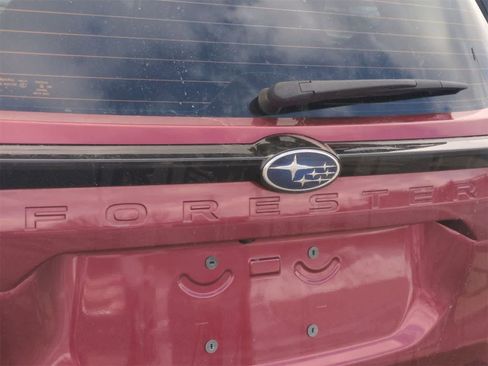 Used 2025 Subaru Forester image 14