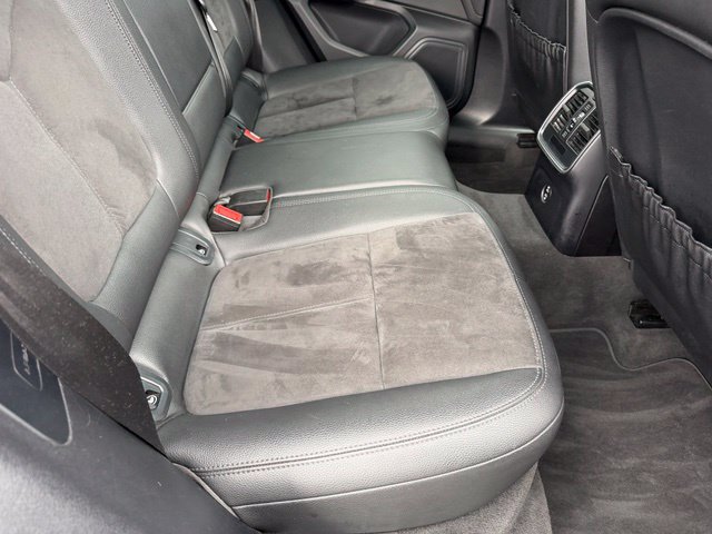 Used 2021 Porsche Macan AWD/4WD image 19