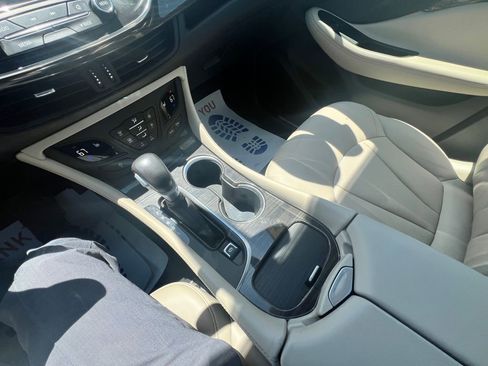 Used 2019 Buick Envision Essence AWD/4WD image 30