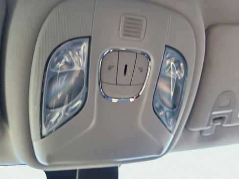 Certified 2022 Jeep Compass Latitude image 36