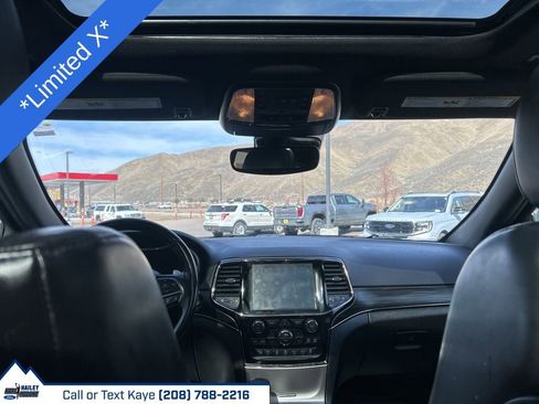 Used 2019 Jeep Grand Cherokee Limited X AWD/4WD image 17