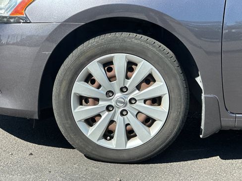 Used 2015 Nissan Sentra SV image 23