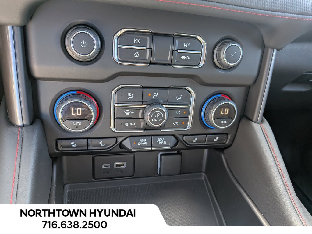 Used 2022 Chevrolet Tahoe RST w/ Luxury Package AWD/4WD image 18